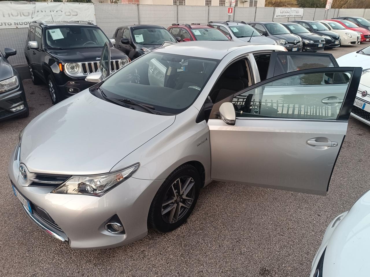 Toyota Auris 1.8 Hybrid Active Plus