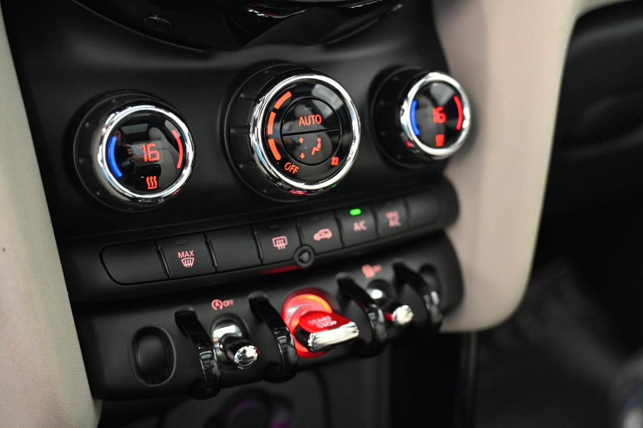 Mini COOPER D 1.5 Hype TETTO PELLE LED