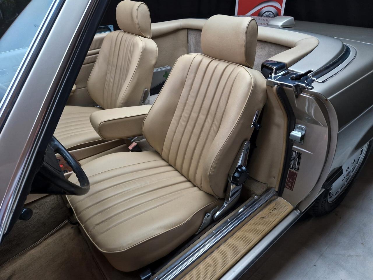 Mercedes-benz SL 560 anno 1987 certificata ASI con CRS