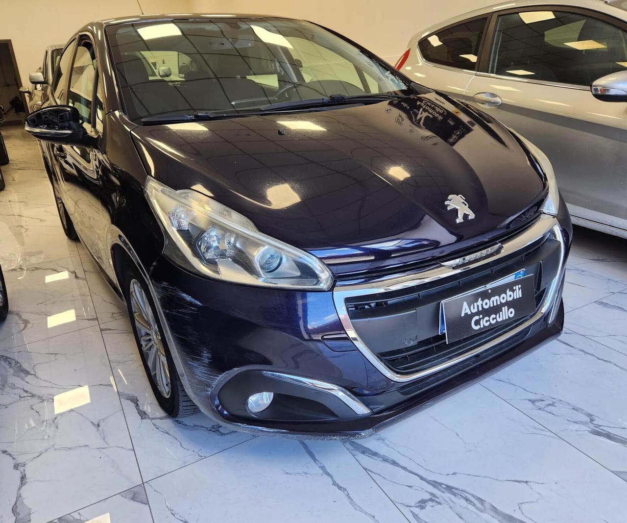 Peugeot 208 BlueHDi 1.6D 75CV 5 porte Allure
