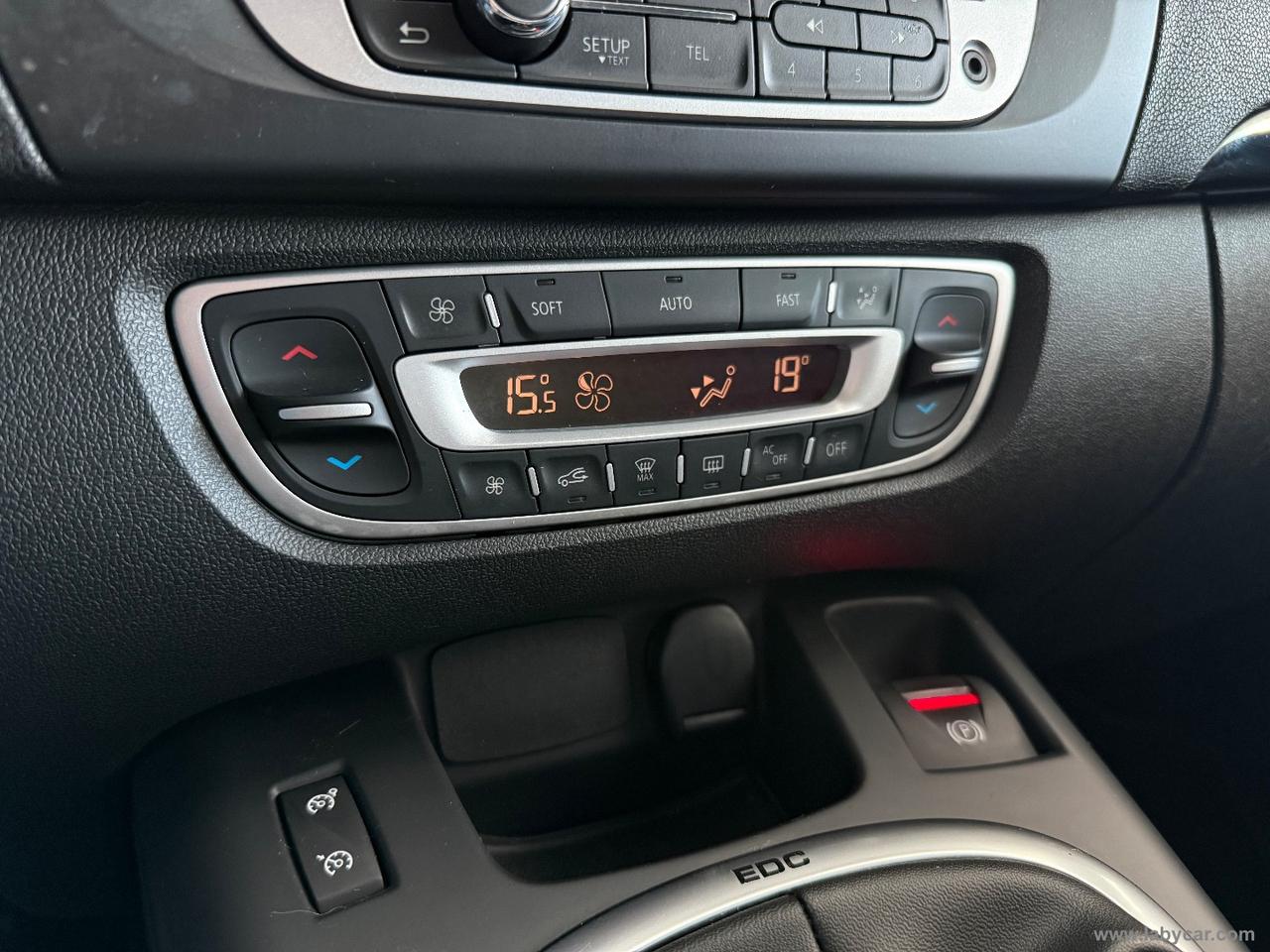 RENAULT Scénic XMod 1.5 dCi 110 CV EDC Energy