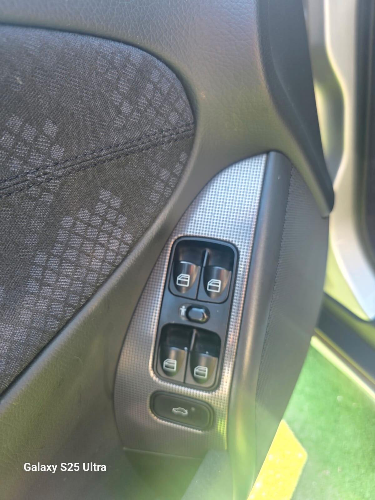 Mercedes-benz C 220 CDI cat Elegance