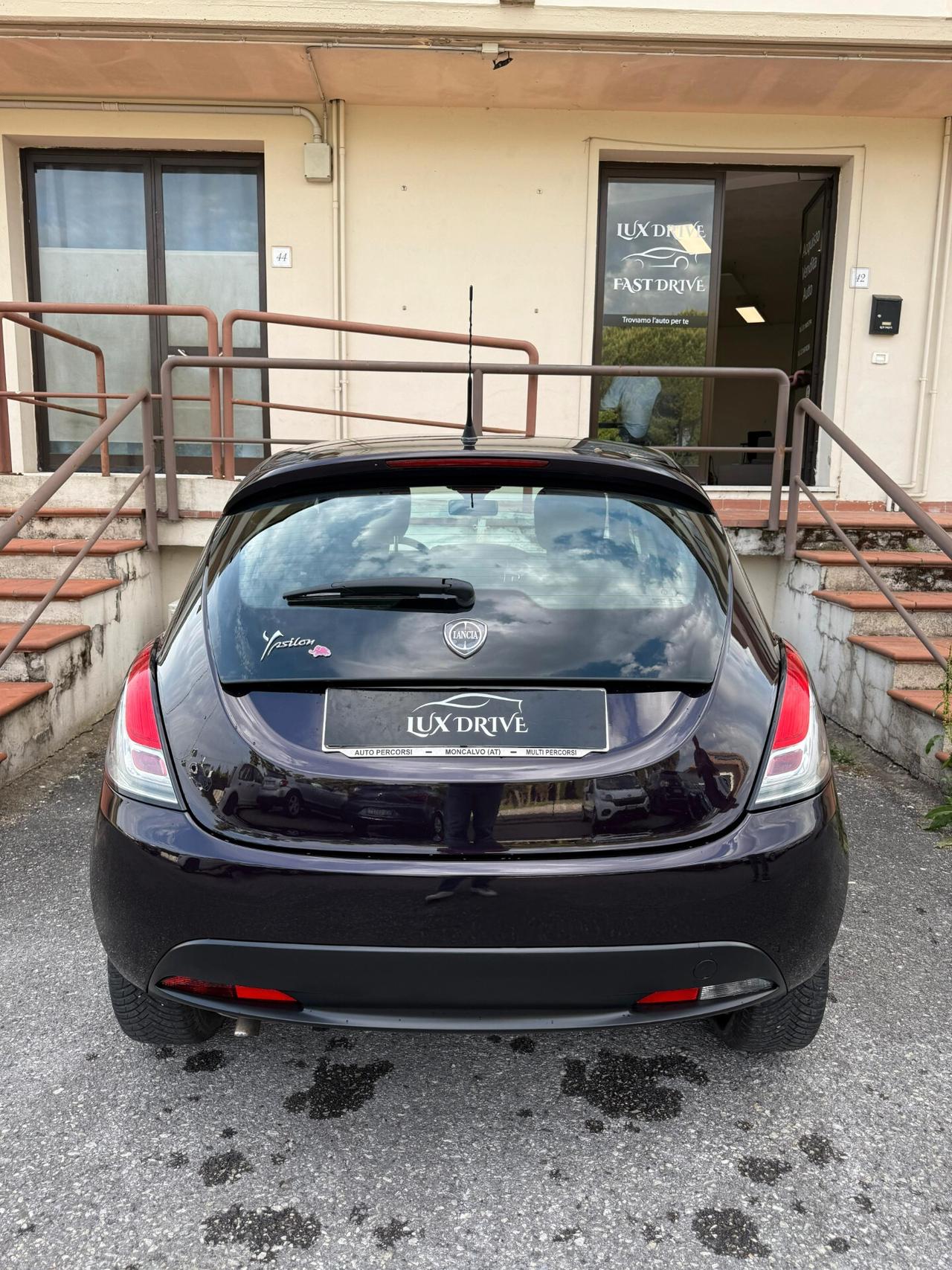 Lancia Ypsilon 1.3 MJT 16V 95 CV 5 porte S&S Elefantino