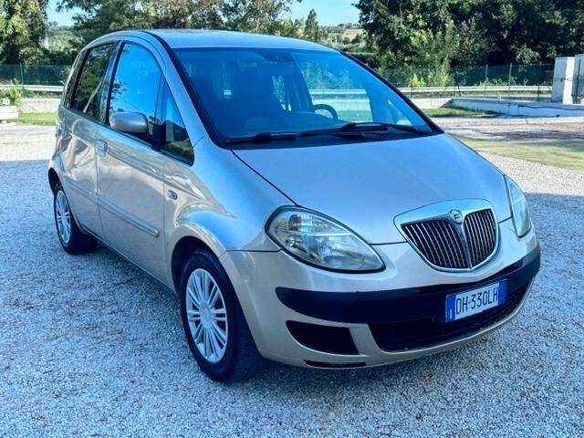 Lancia MUSA 1.3 Multijet 16V Oro - per COMMERCIANTI !