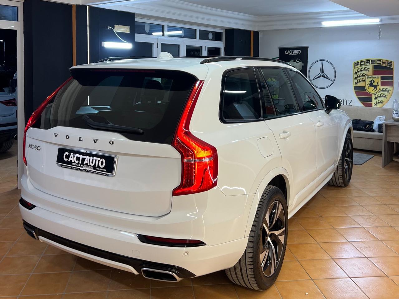 Volvo XC 90 XC90 B5 (d) AWD Geartronic R-design