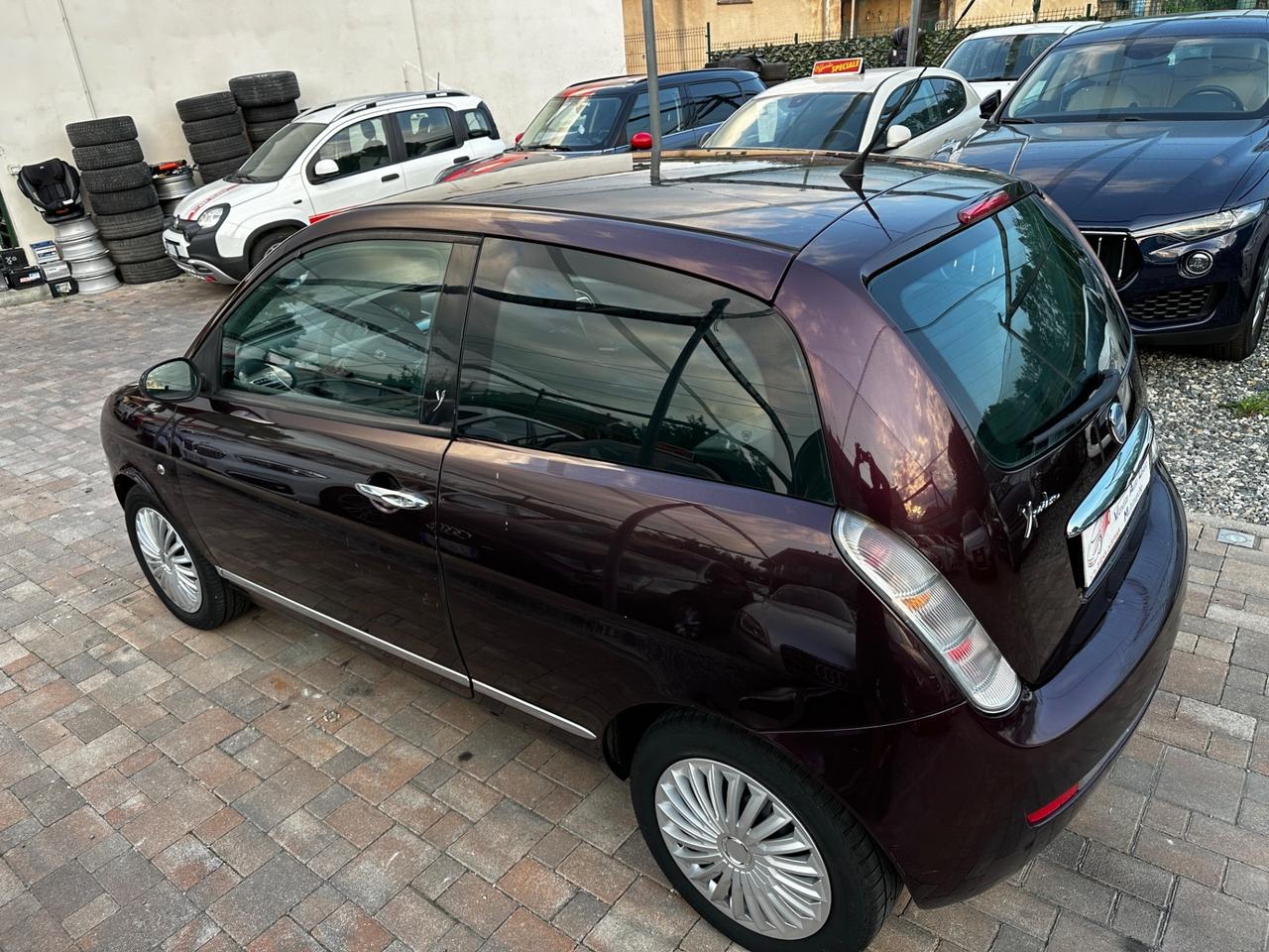 Lancia Ypsilon 1.2 Benzina