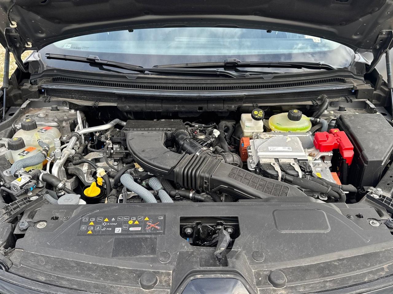 Renault Austral 1.2 e-tech full hybrid techno esprit alpine 200cv auto