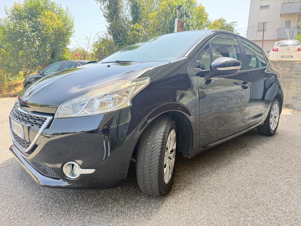 Peugeot 208 1.4 HDi 68 CV 5 porte Active