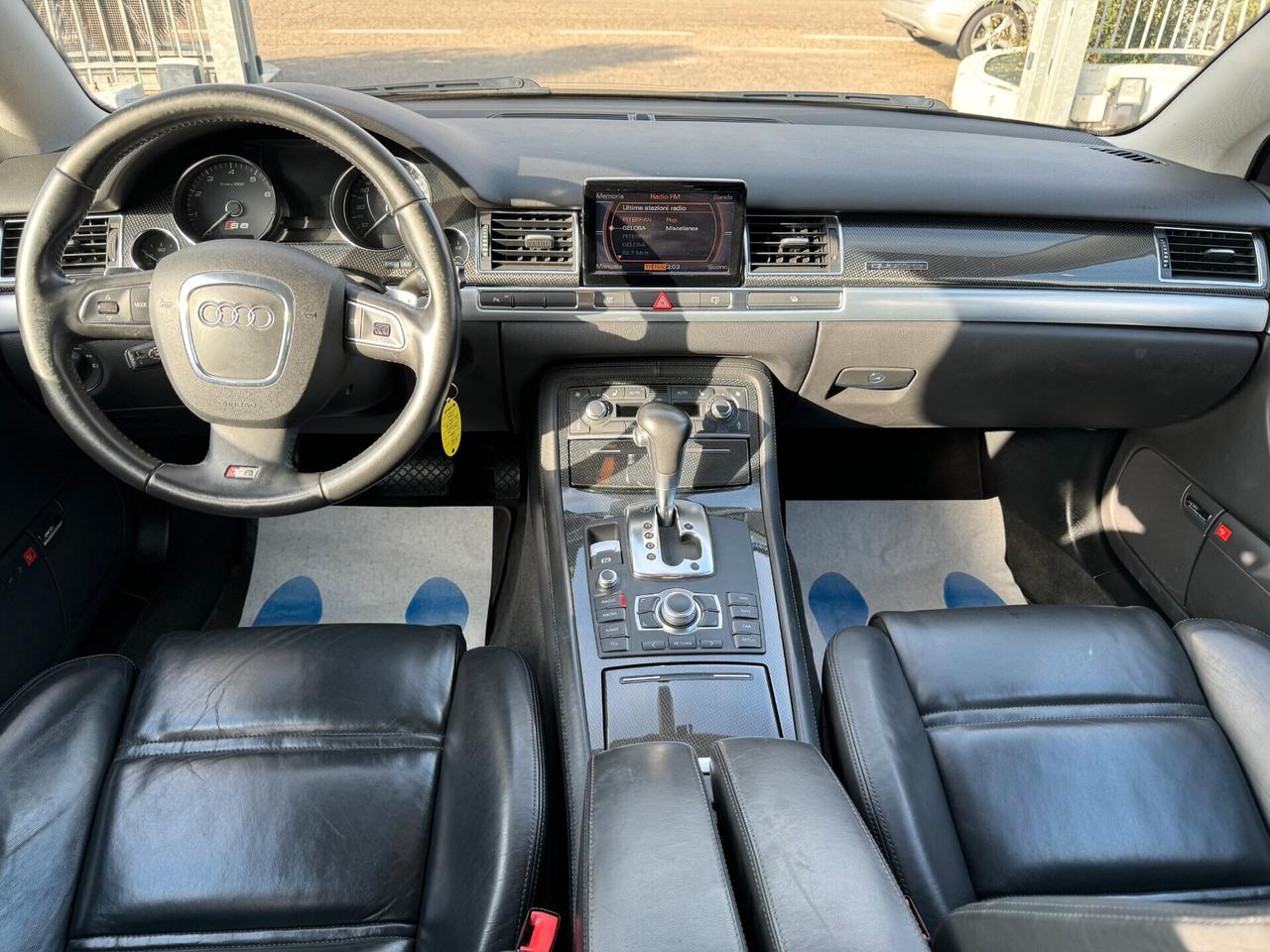 Audi A8 S8 5.2 V10 quattro tiptronic