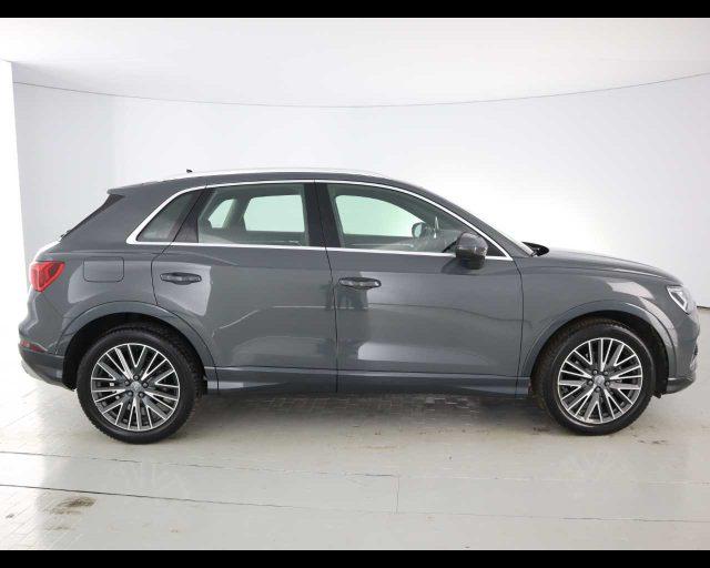 AUDI Q3 35 TFSI S tronic Business Advanced