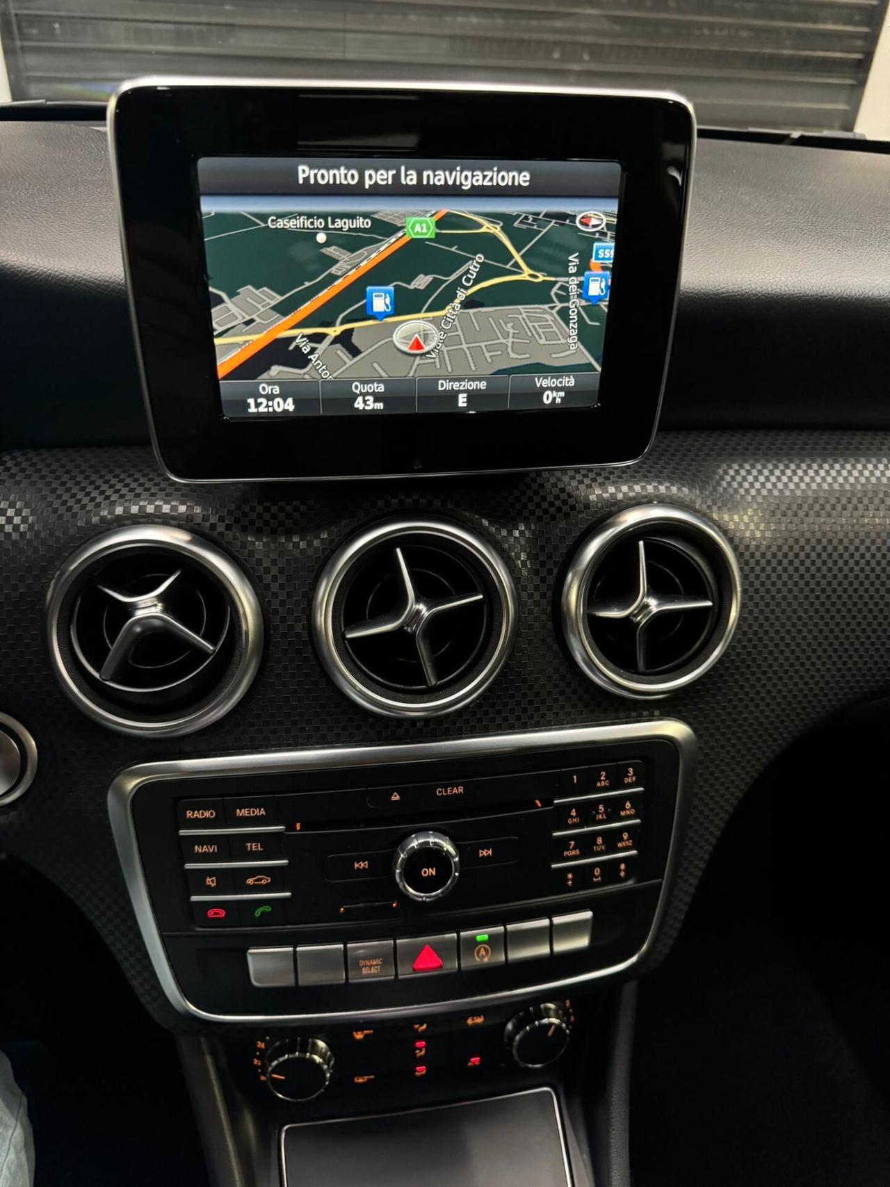 Mercedes-benz A 180 d Premium