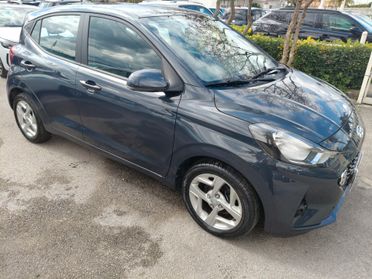 Hyundai i10 1.0 MPI AUTOMATICA Tech