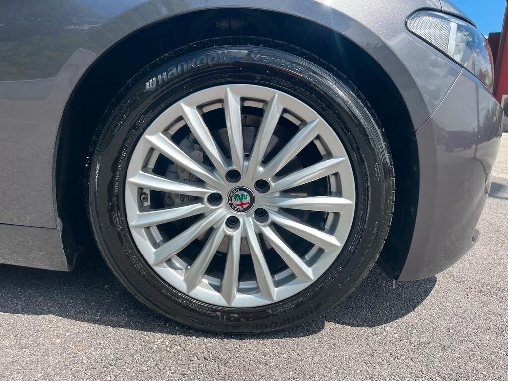 Alfa Romeo Giulia 2.2 Turbodiesel 136 CV AT8 Super