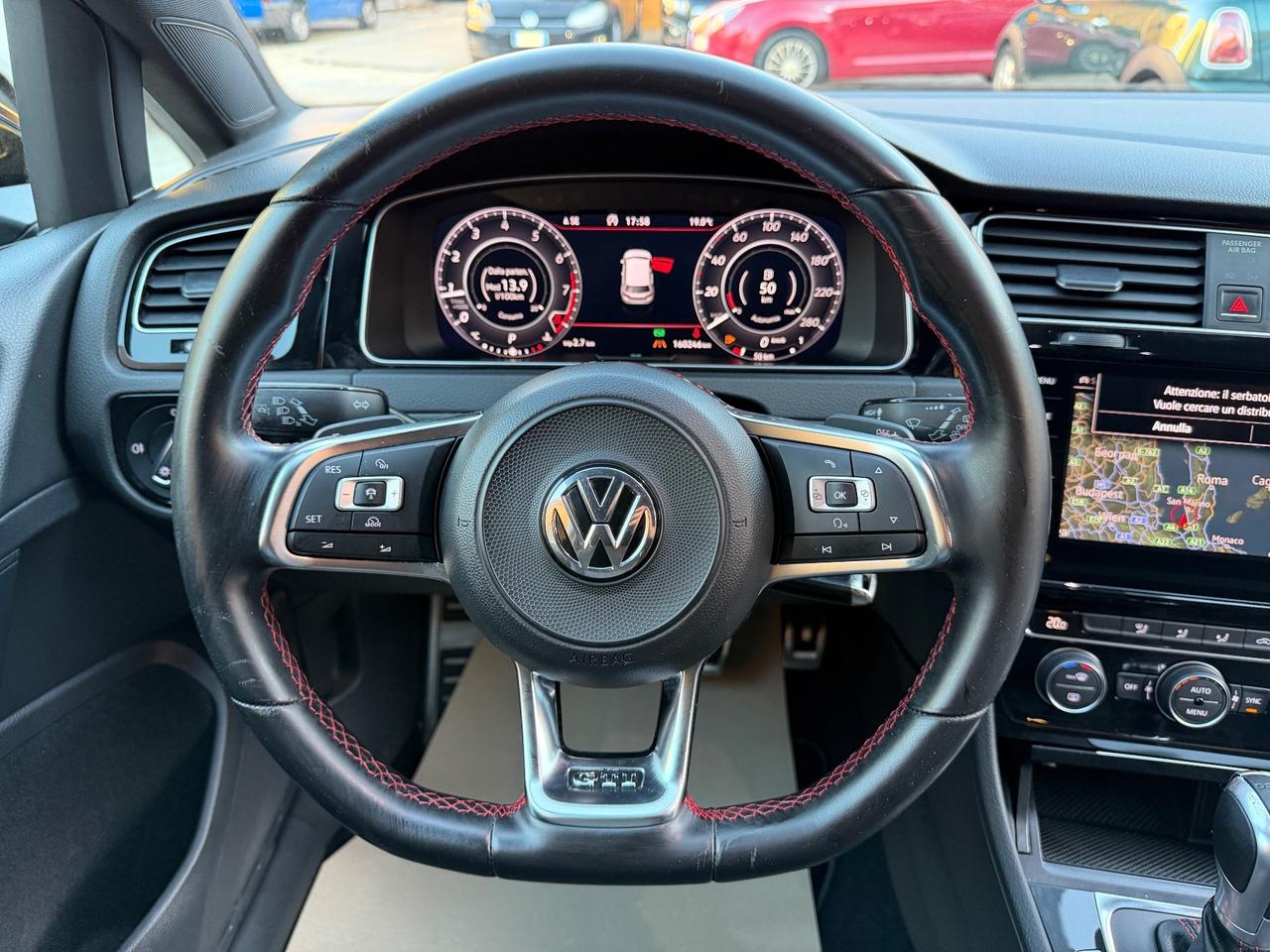 Volkswagen Golf GTI Performance 2.0 245 CV TSI DSG 3p. BMT