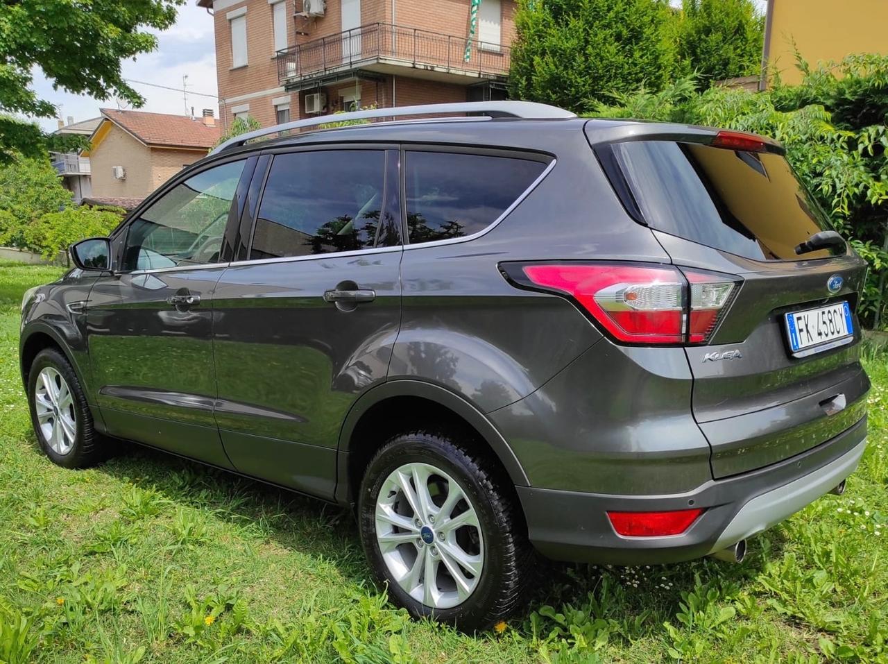 Ford Kuga 1.5 TDCI 120 CV 2WD Titanium unico proprietario