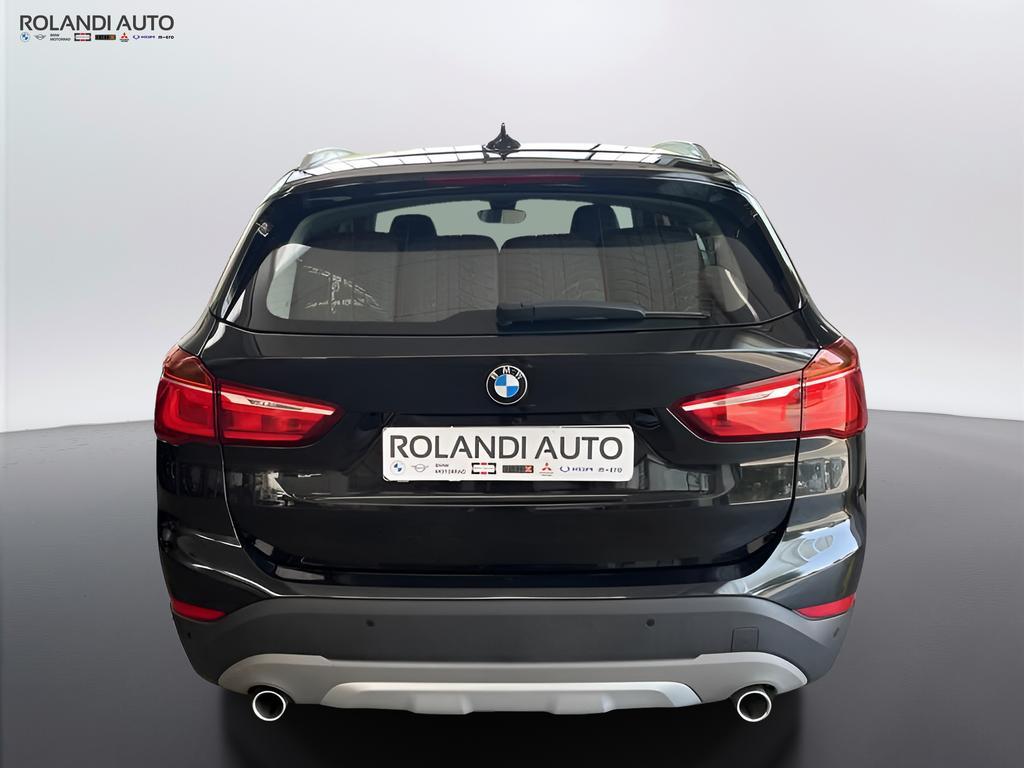 BMW X1 18 d xLine xDrive Steptronic