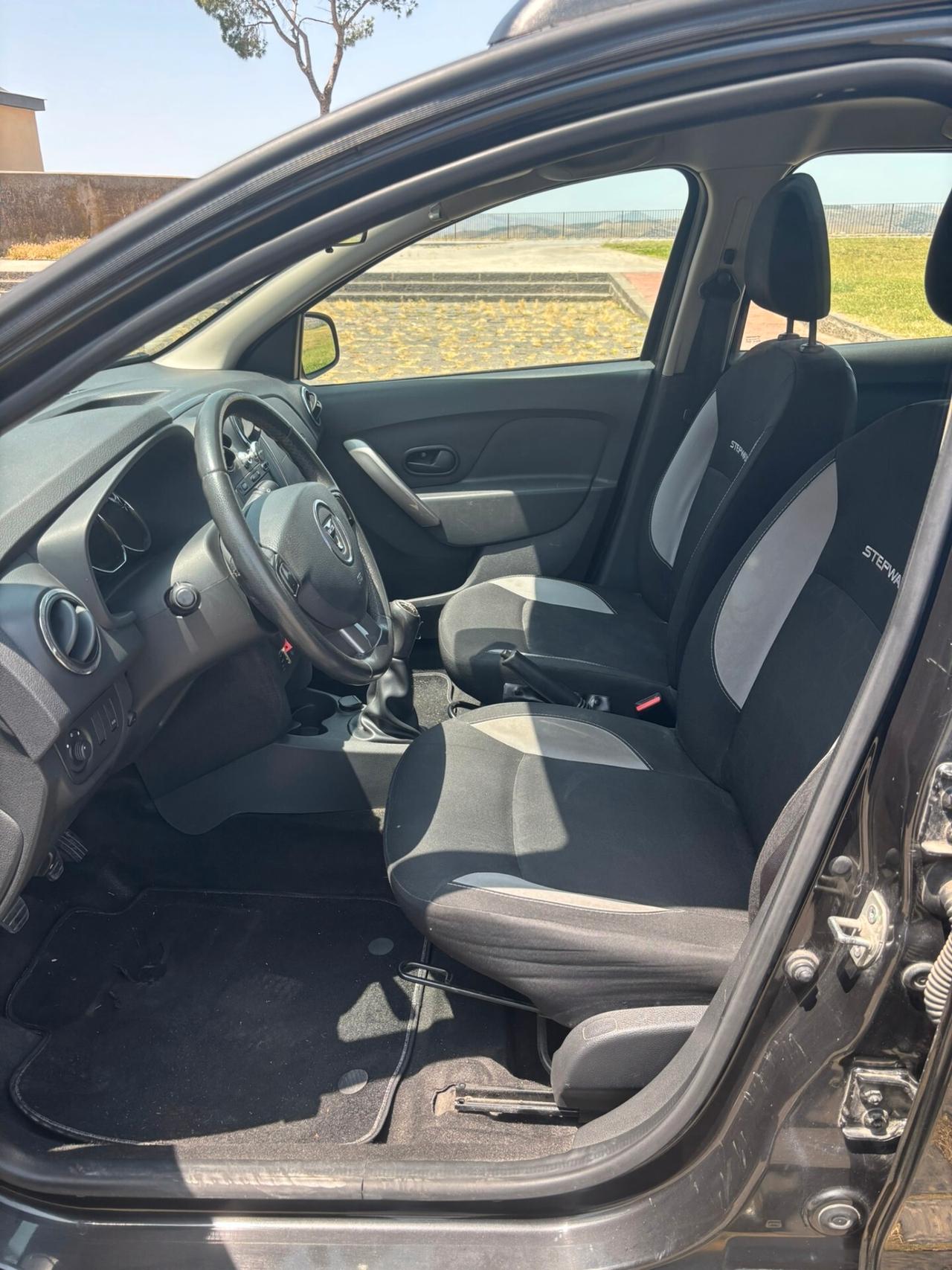 Dacia Sandero 1.5 dCi Stepway Prestige