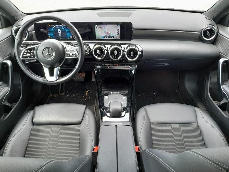Mercedes-Benz Classe A A 180 d Automatic IVA ESPOSTA PREZZO PROMO CON FINANZIAMENTO