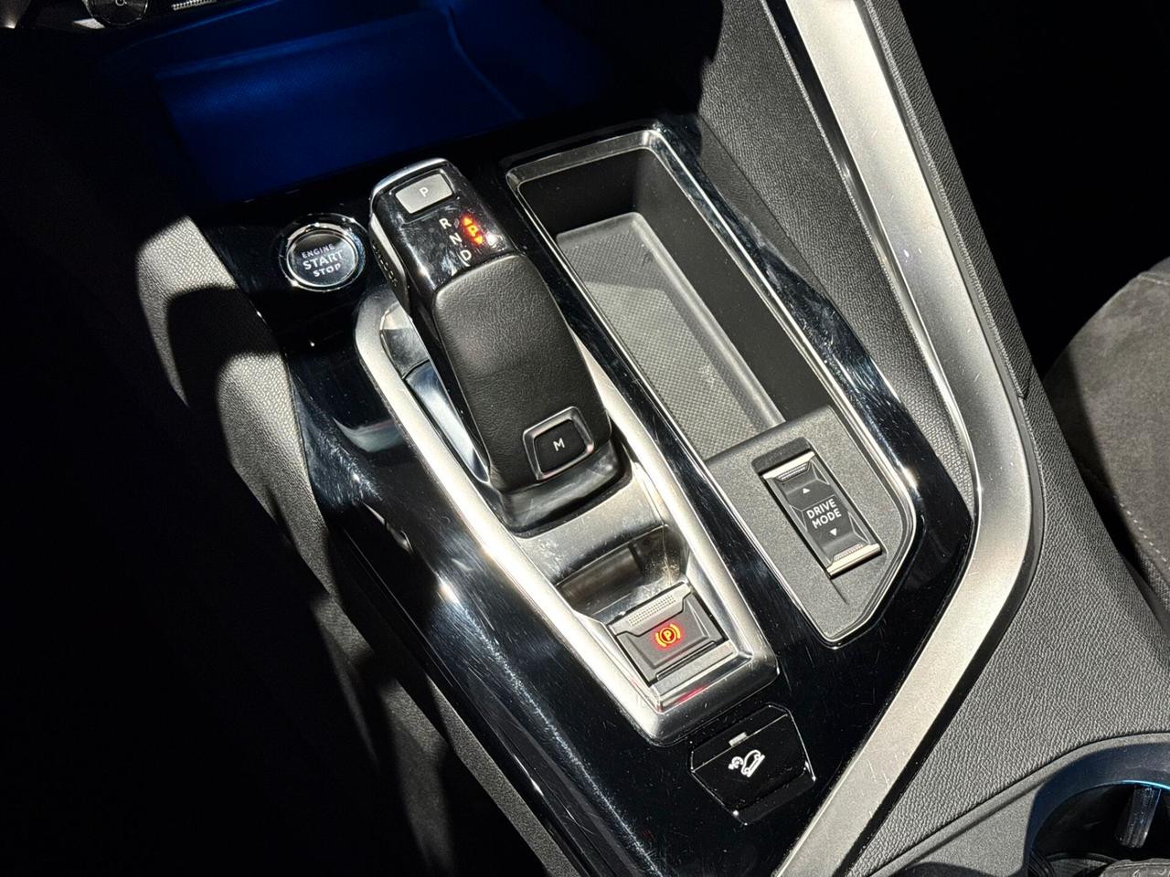 Peugeot 3008 BlueHDi 130 S&S EAT8 GT