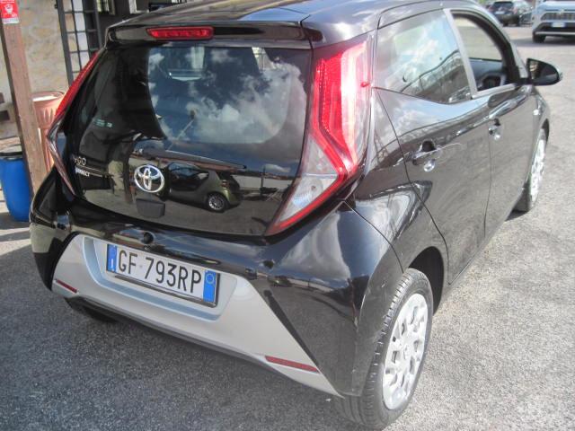 Toyota Aygo Connect 1.0 VVT-i 72 CV SOLO KM 30000