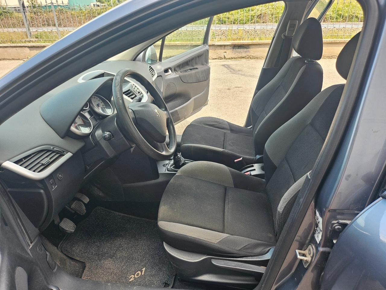 Peugeot 207 1.4 8V 75CV 5p. Energie Sport ECO GPL