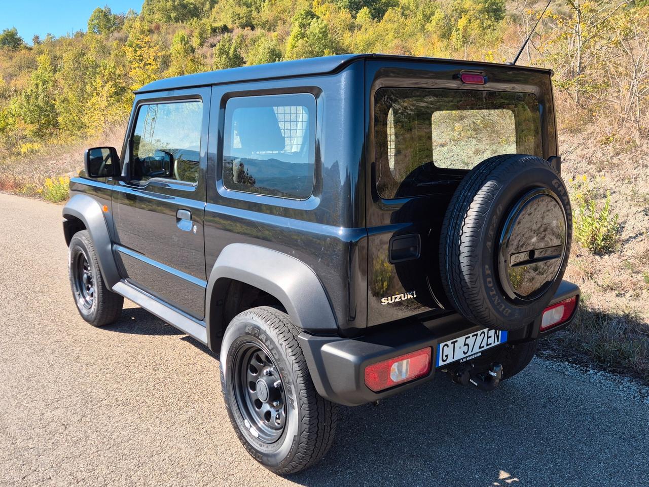 Suzuki Jimny 1.5 5MT PRO (N1)