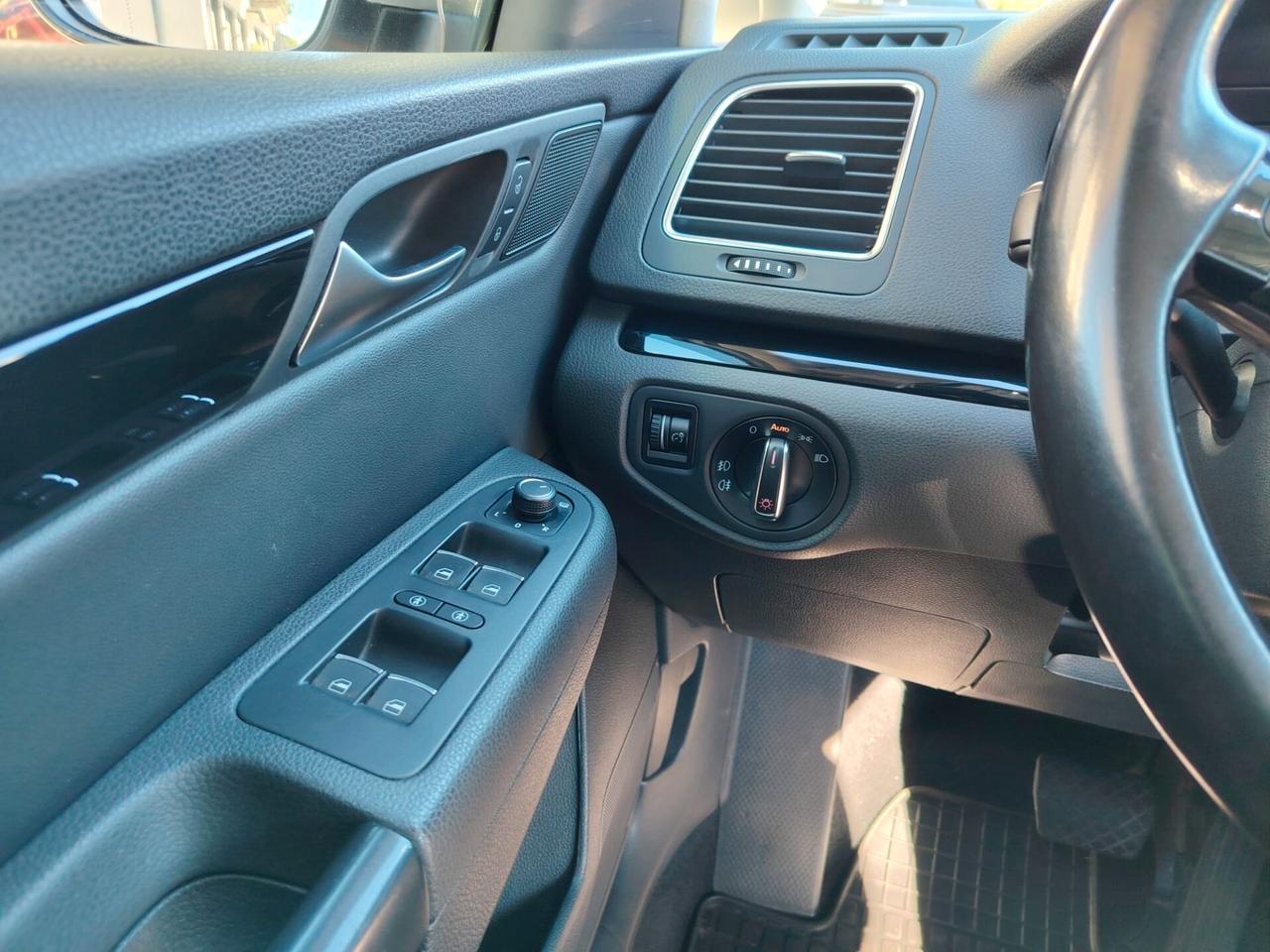 Volkswagen Sharan 2.0 TDI 177 CV SCR DSG Executive BlueMotion Tech.