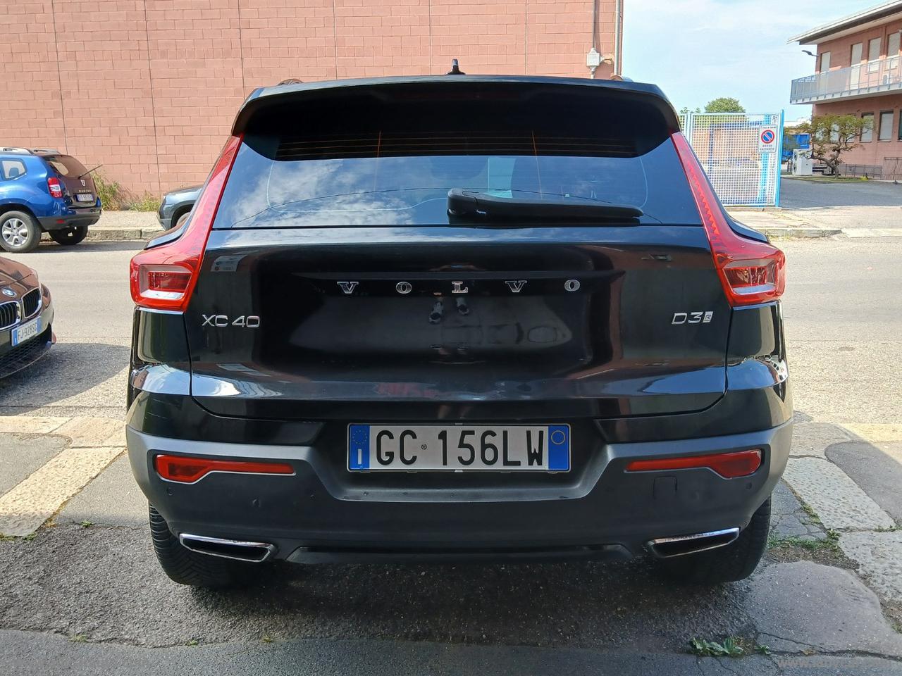 VOLVO XC40 D3 AWD Geartronic R-design