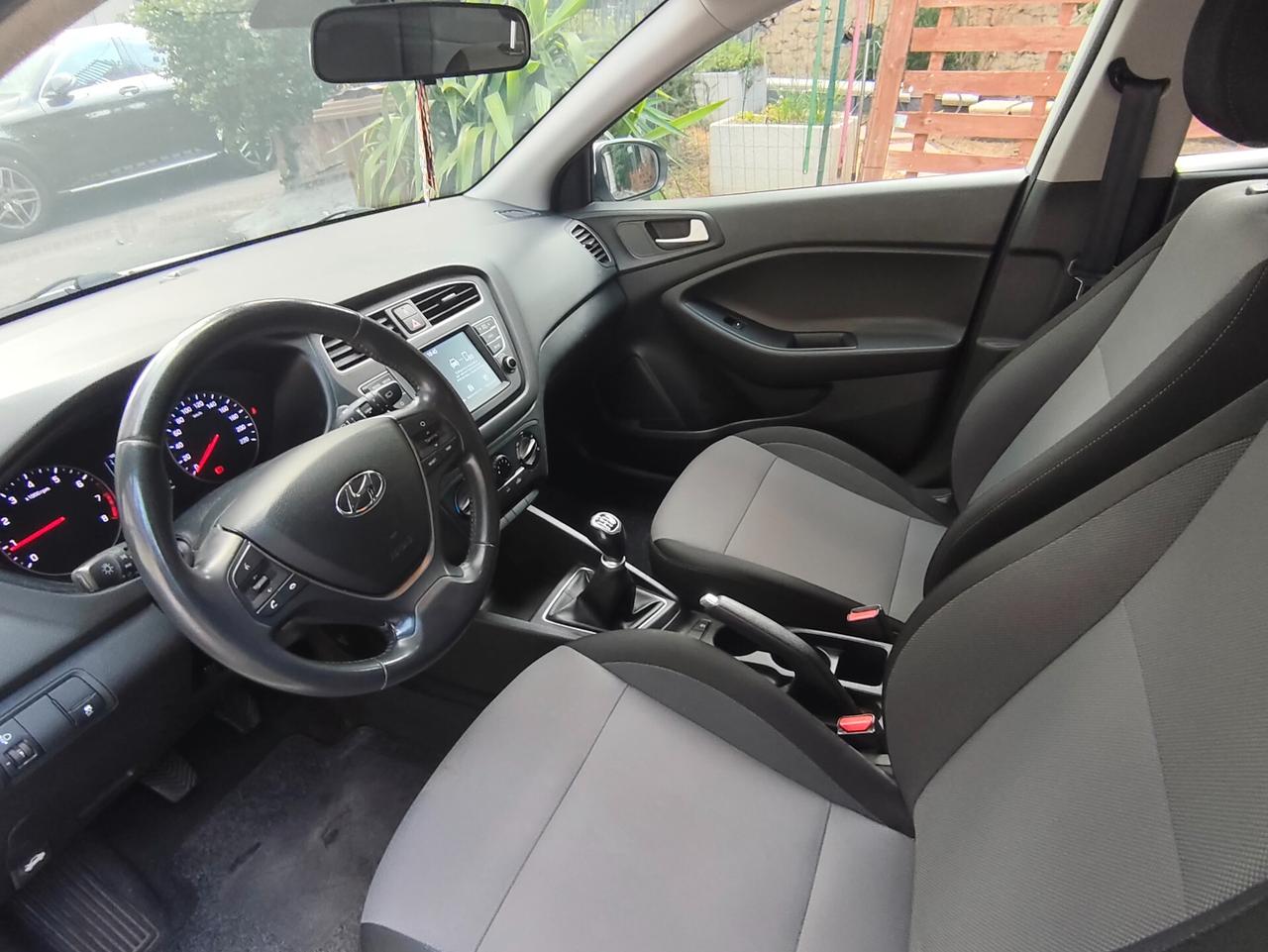 Hyundai i20 1.2 5 porte 2019