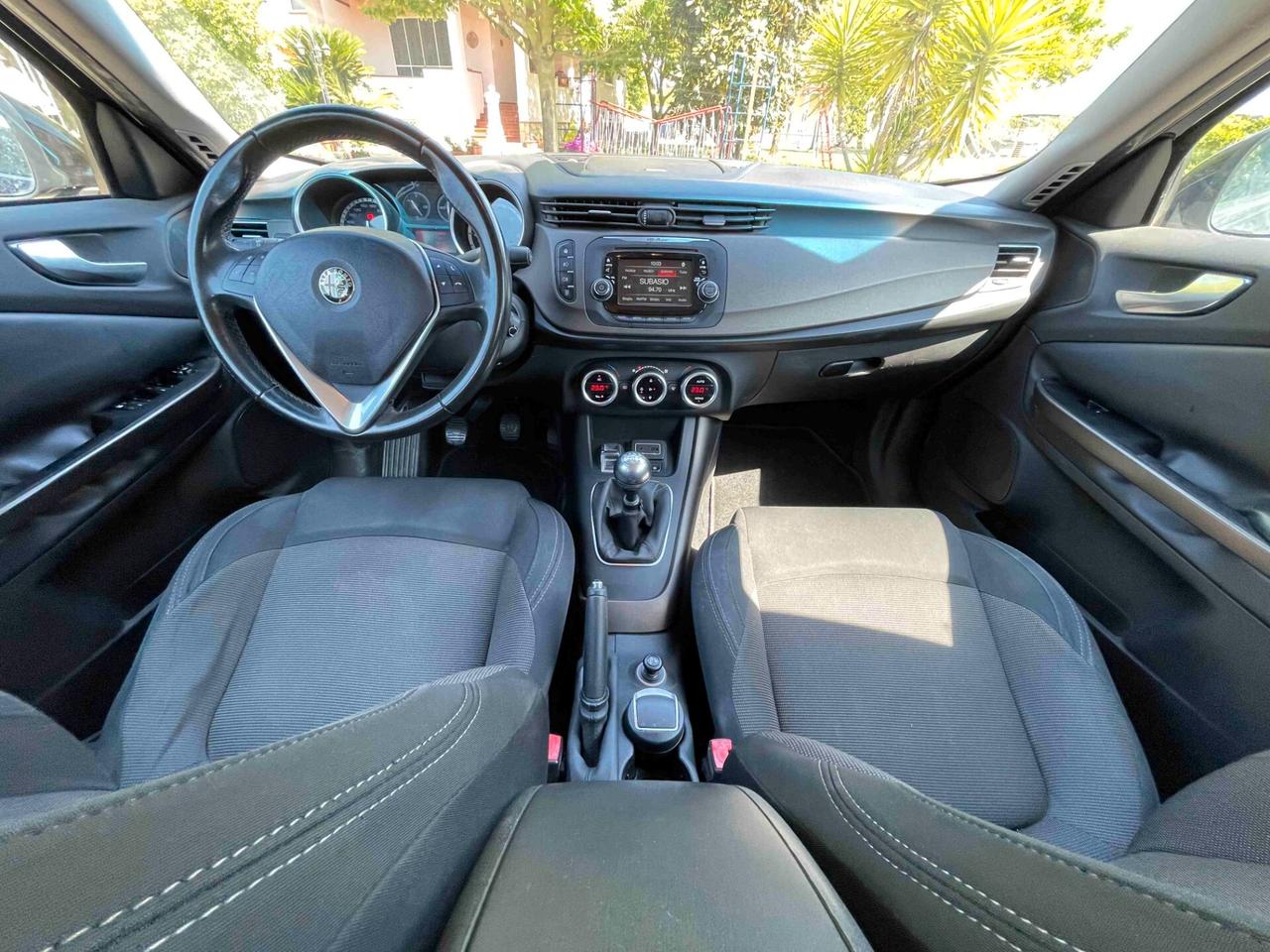 Alfa Romeo Giulietta 1.6 JTDm-2 120 CV Distinctive NEOPATENTATI