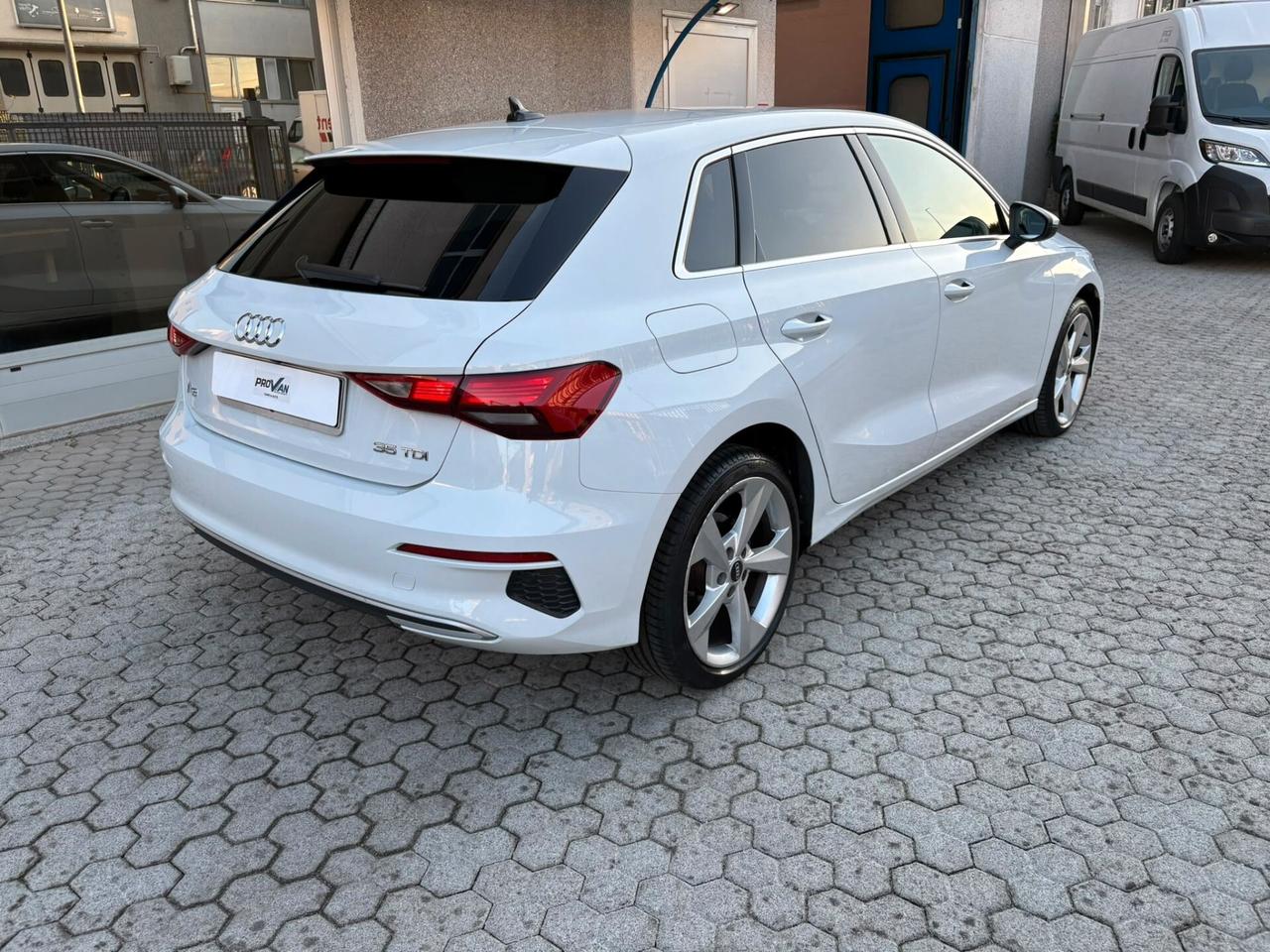 Audi A3 SPB 35 TDI S tronic Business Advanced
