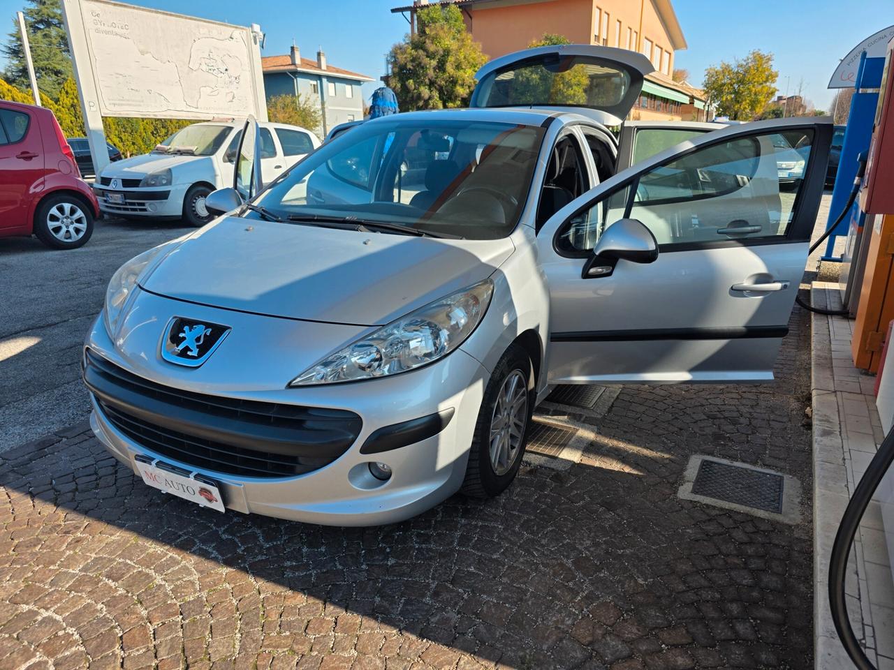 Peugeot 207 1.4 HDi 70CV 5p. XT Unicoproprietario 299.000km