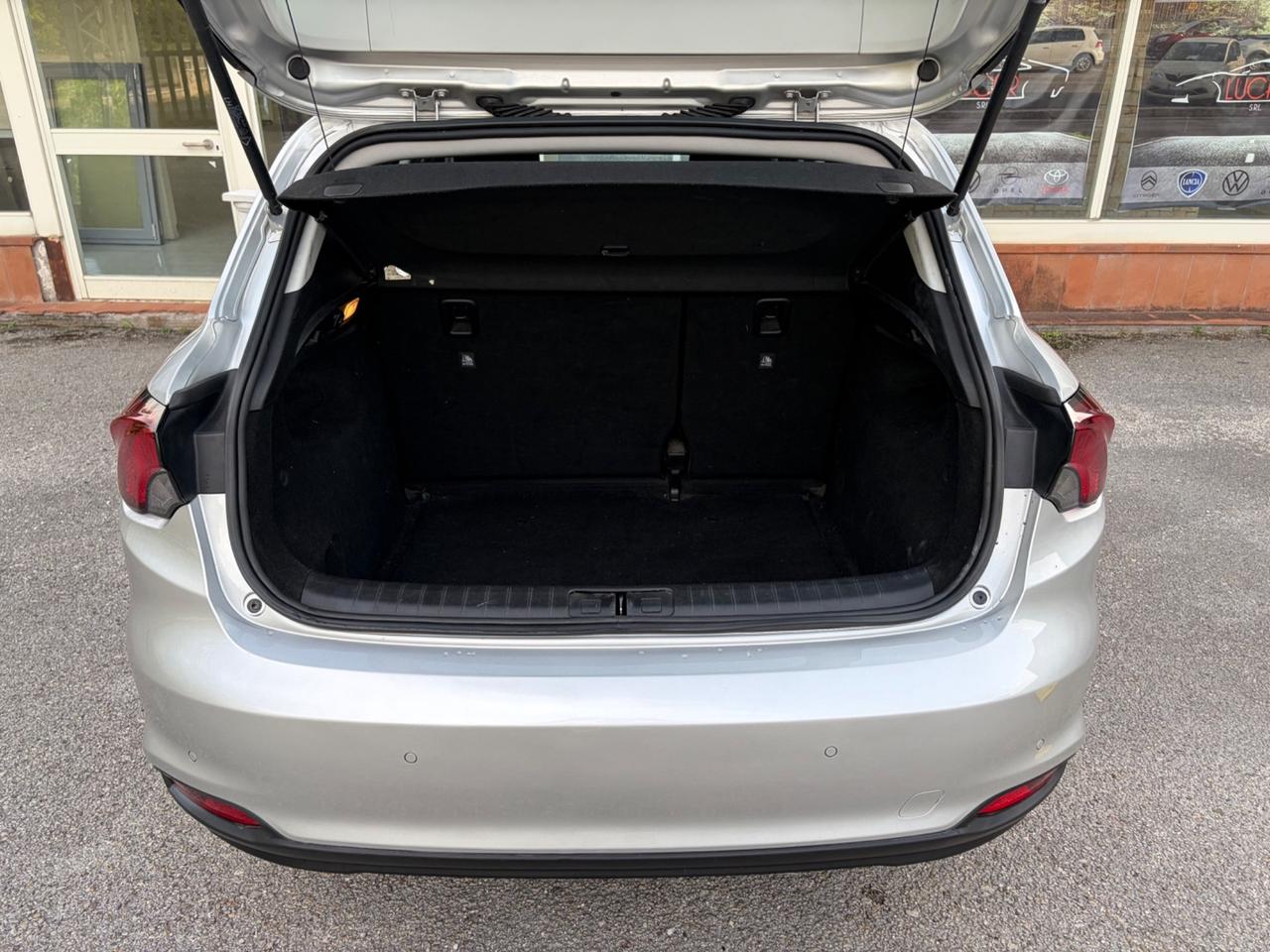 Fiat Tipo 1.6 MULTIJET Lounge “MANIACALE”