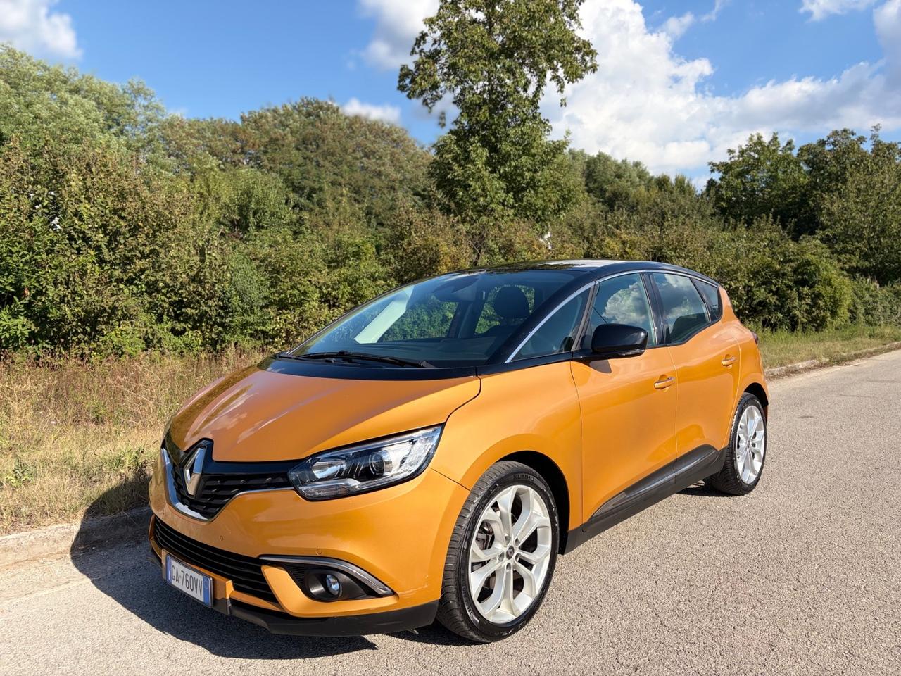 Renault Scenic Scénic Blue dCi 120 CV EDC Sport Edition2