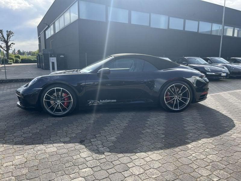 Porsche 911 Carrera 4S Cabriolet