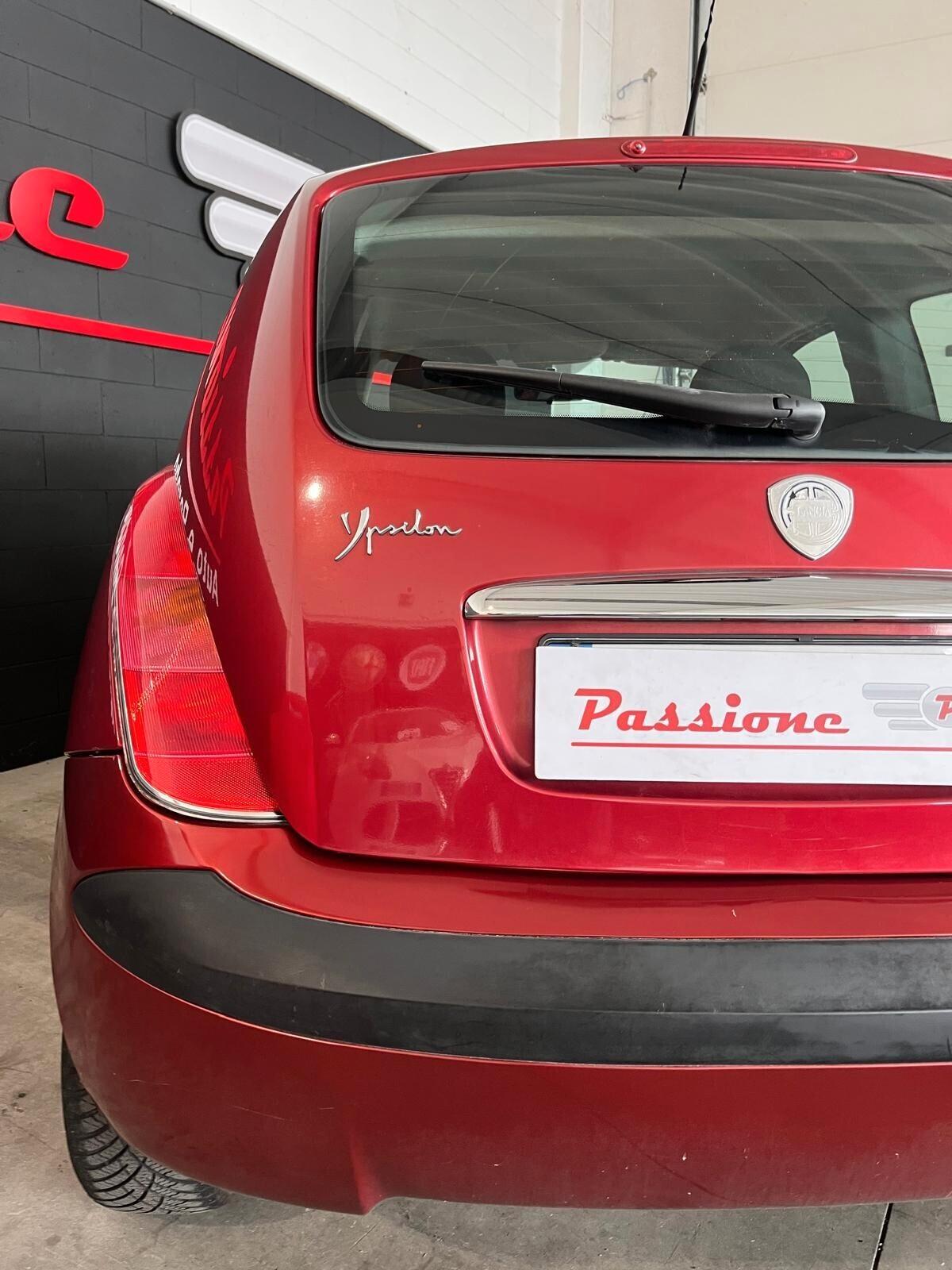 Lancia Ypsilon 1.2 NEOPATENTATI