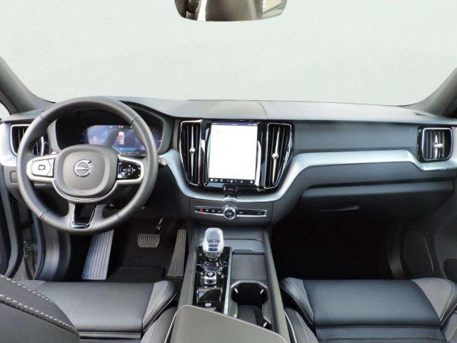 VOLVO XC60 T6 AWD PLUS DARK AUTOMATICA AZIENDALE
