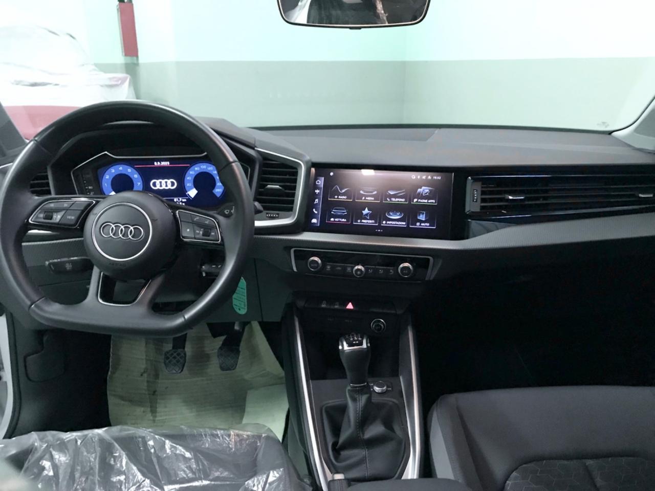 Audi A1 SPB 30 TFSI Identity Black S.Line