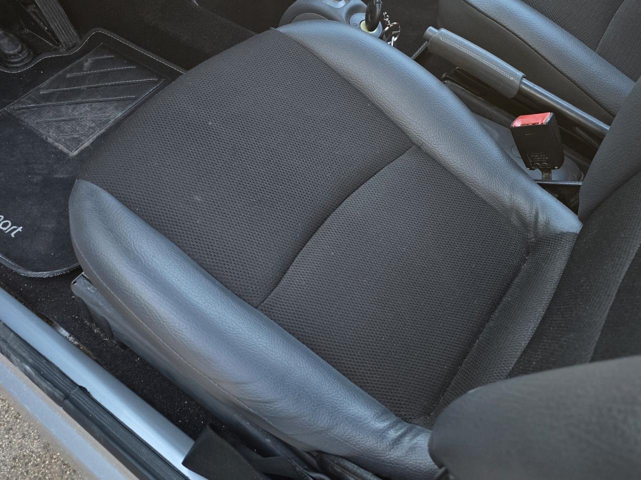 Smart 700 city-coupé pure (45 kW)