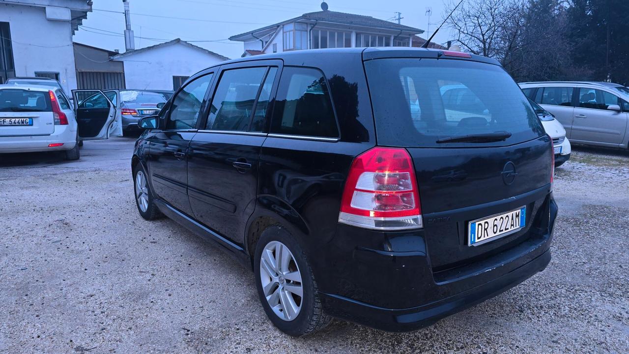 Opel Zafira 1.8 gpl gas gas economico