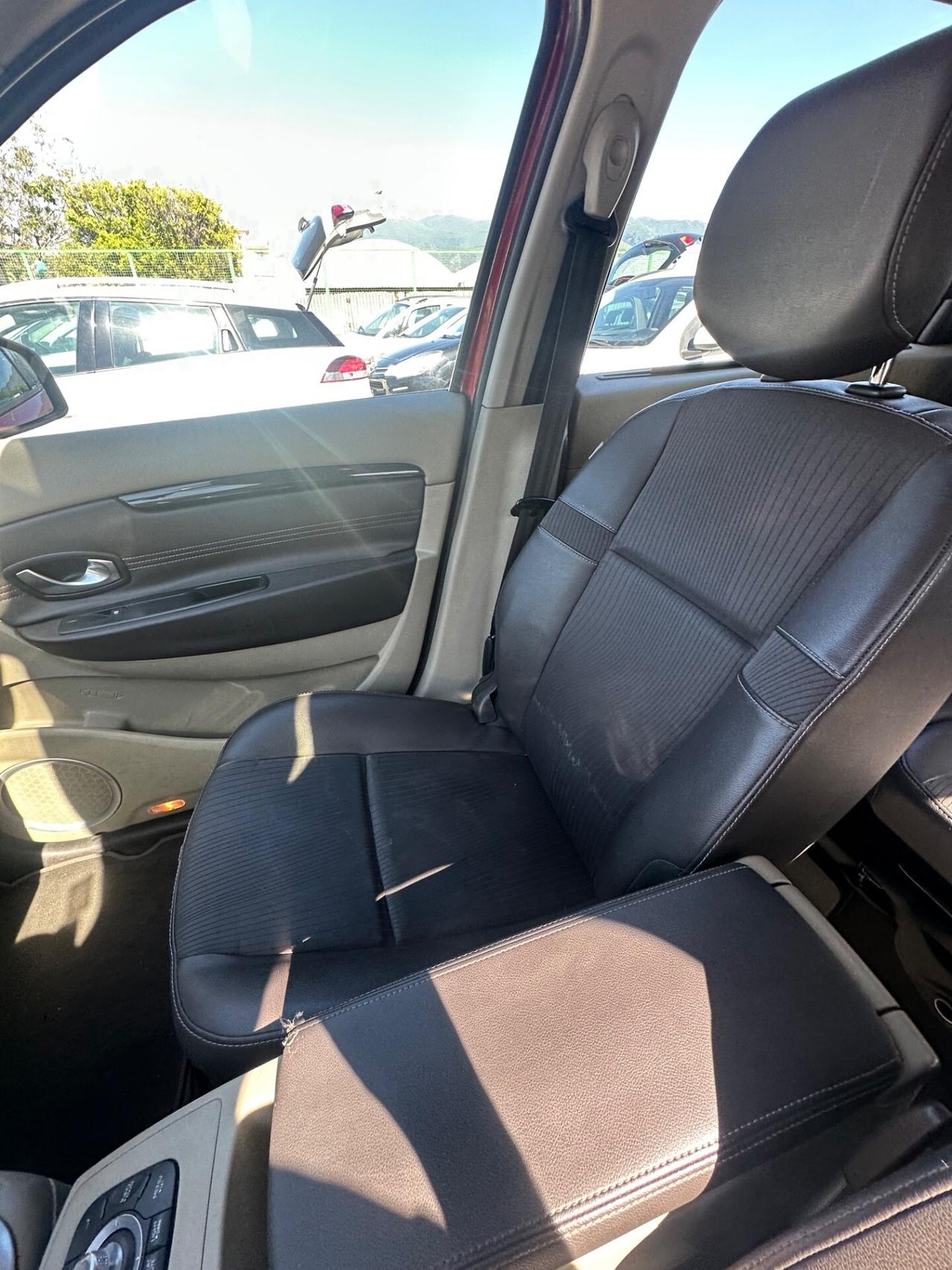 Renault Scenic Scénic X-Mod 1.5 dCi 110CV Luxe