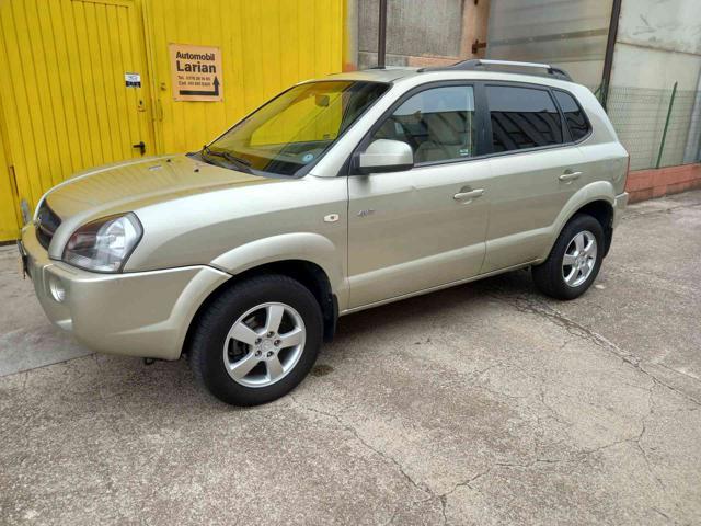 HYUNDAI Tucson 2.0 CRDi VGT Active 4x4 NEOPATENTATI