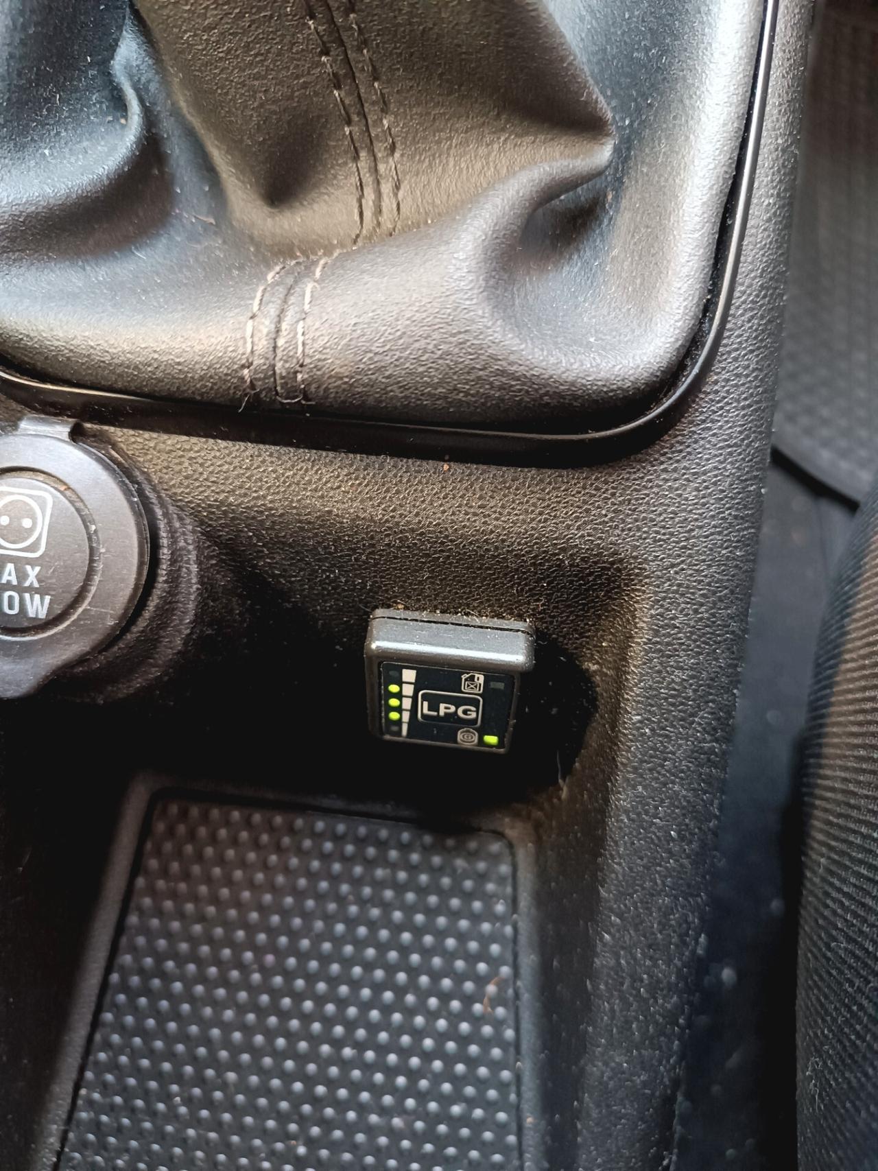 Fiat Punto 1.2 8V 5 porte Lounge GPL EURO 6 B