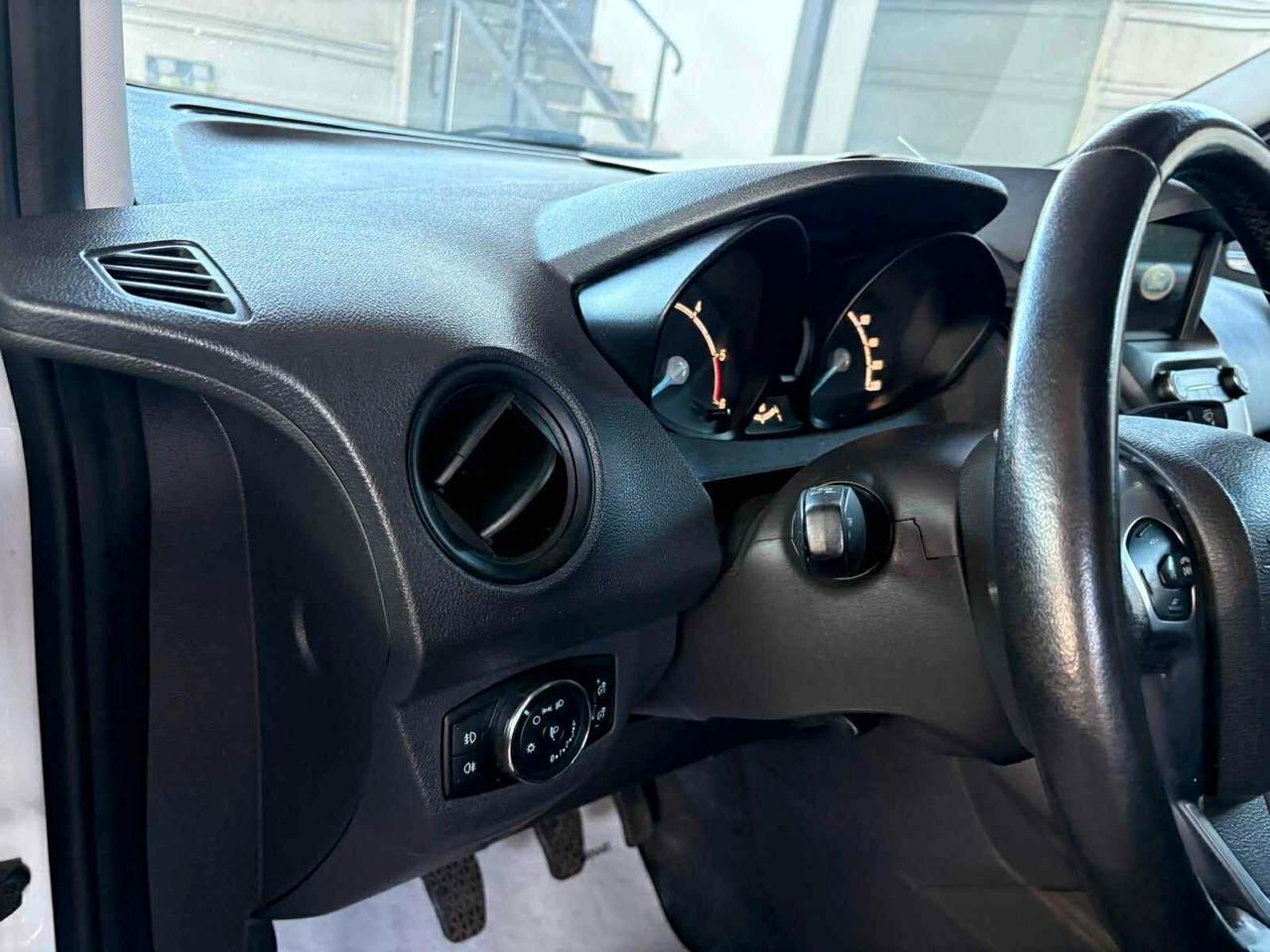 Ford Transit Courier 1.5 TDCi 75CV Van Trend IVA INCLUSA