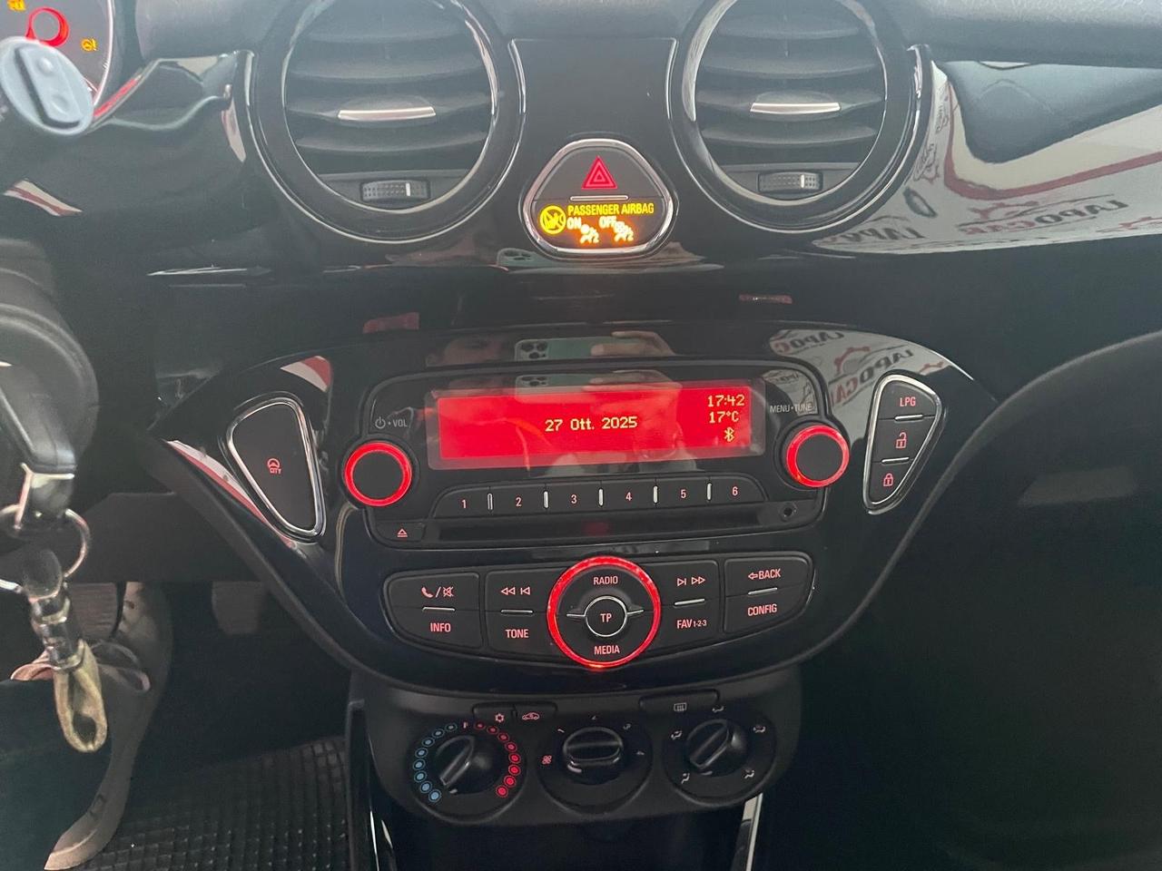 Opel Adam 1.4 87 CV GPL Tech Glam