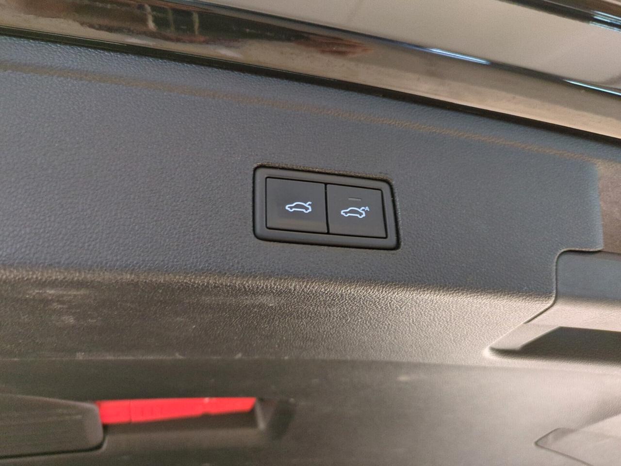 Volkswagen Touareg 3.0 V6 TSI eHybrid Elegance