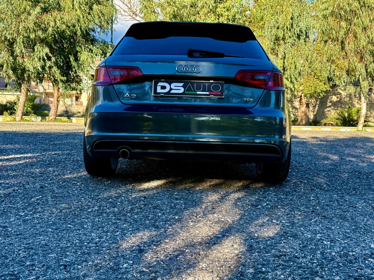 AUDI A3 1.6 TDI S TRONIC S LINE EDITION