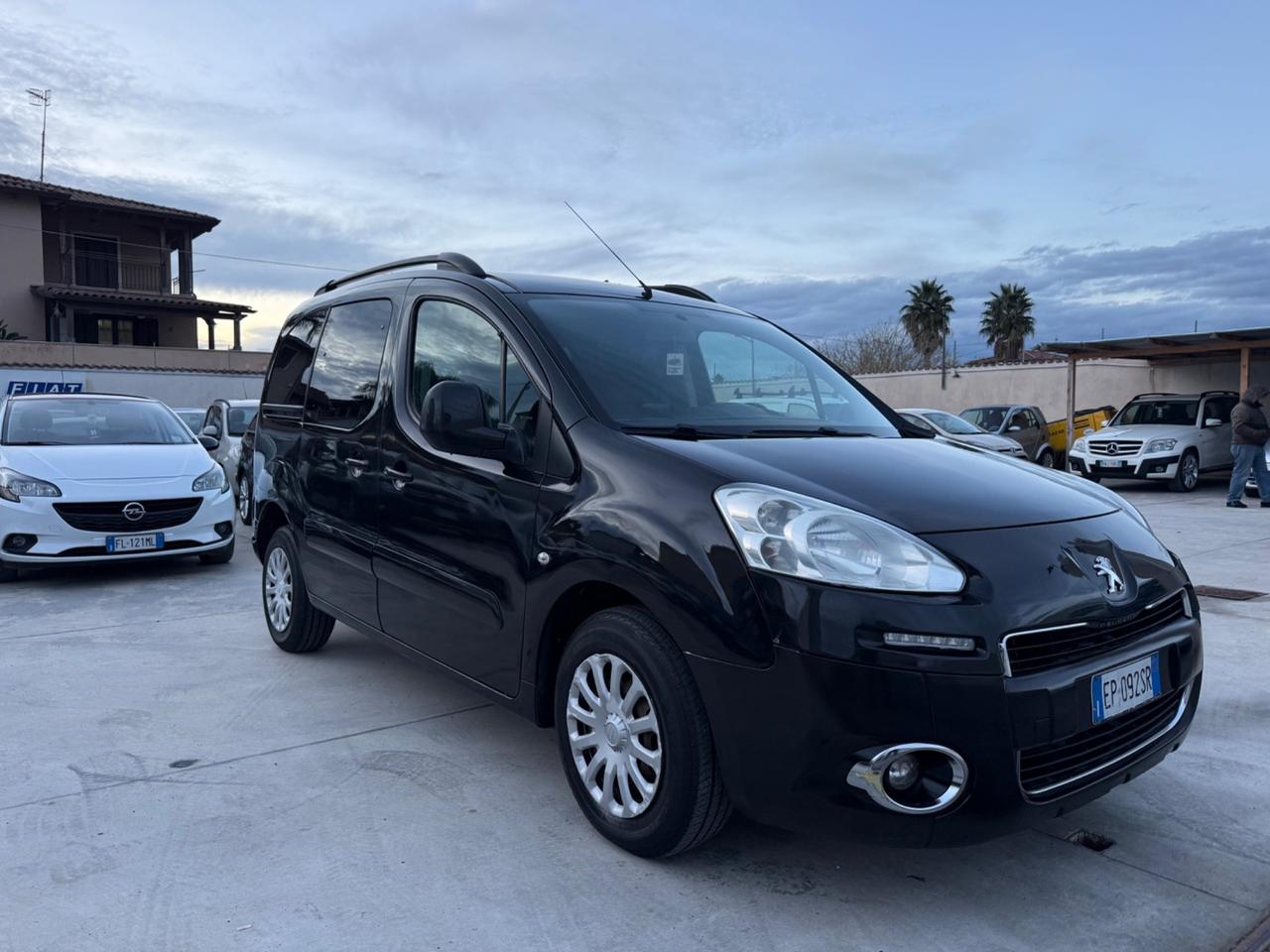 Peugeot Partner 1.6 HDi 92CV AUTOCARRO