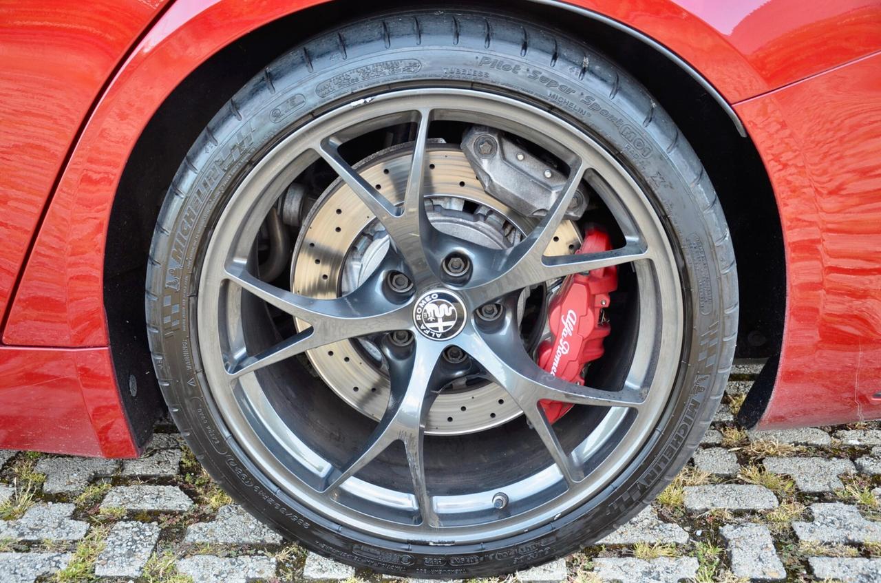 ALFA ROMEO GIULIA 2.9 T V6 QUADRIFOGLIO 510cv AUTO, ROSSO TRISTRATO, BOLLO E SUPERBOLLO PAGATI, HI-FI MTX, PERMUTE