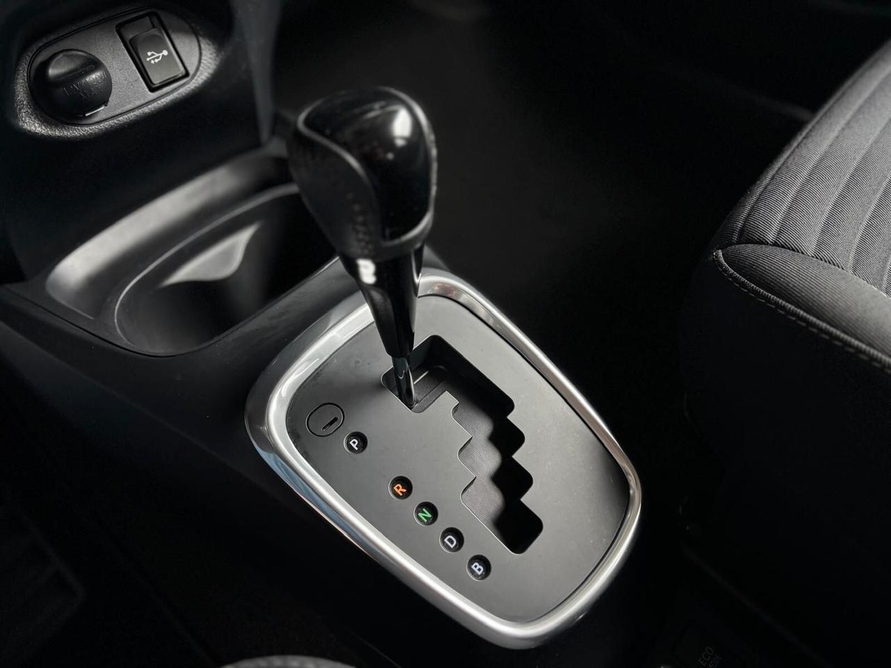 Toyota Yaris 1.5 Hybrid 5 porte Business